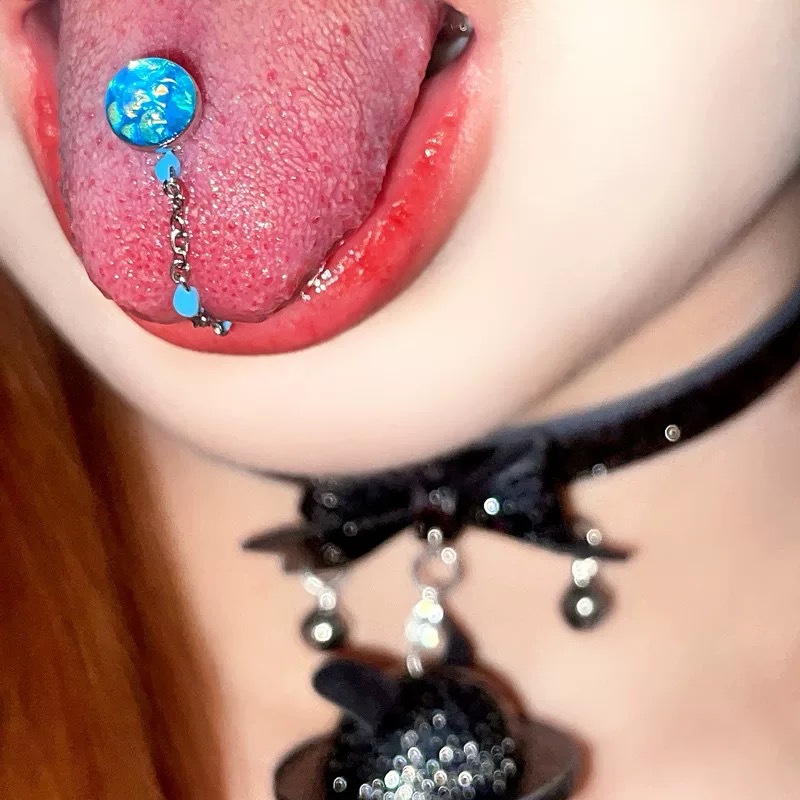 1Pc High-Quality Trendy Blue G - Body Jewelry High Quality recensione e prezzo