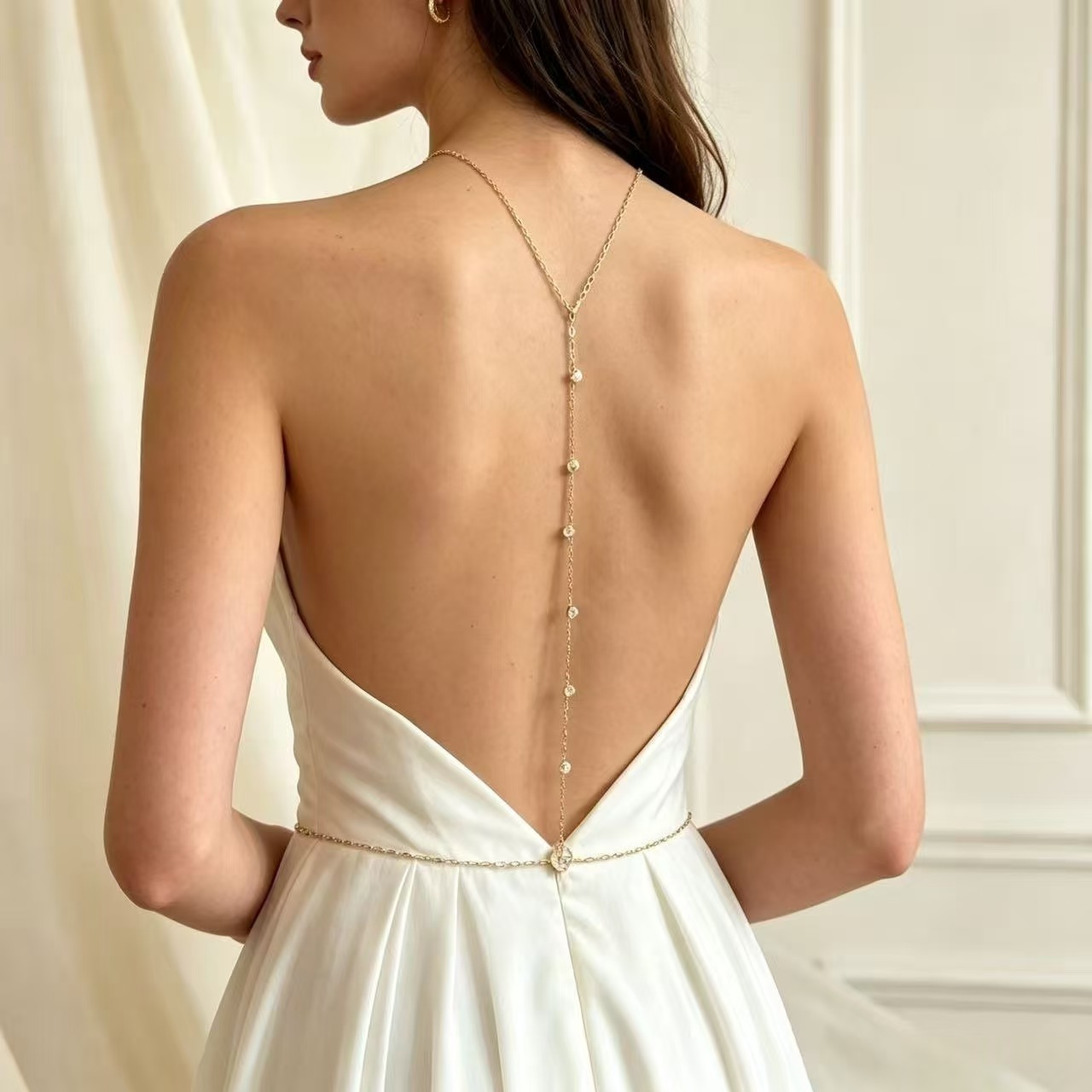 Elegant and graceful bridal ba - Body Jewelry Back recensione e prezzo