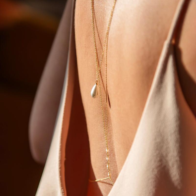 Simple Multilayer Pearl Back D - Body Jewelry Back recensione e prezzo