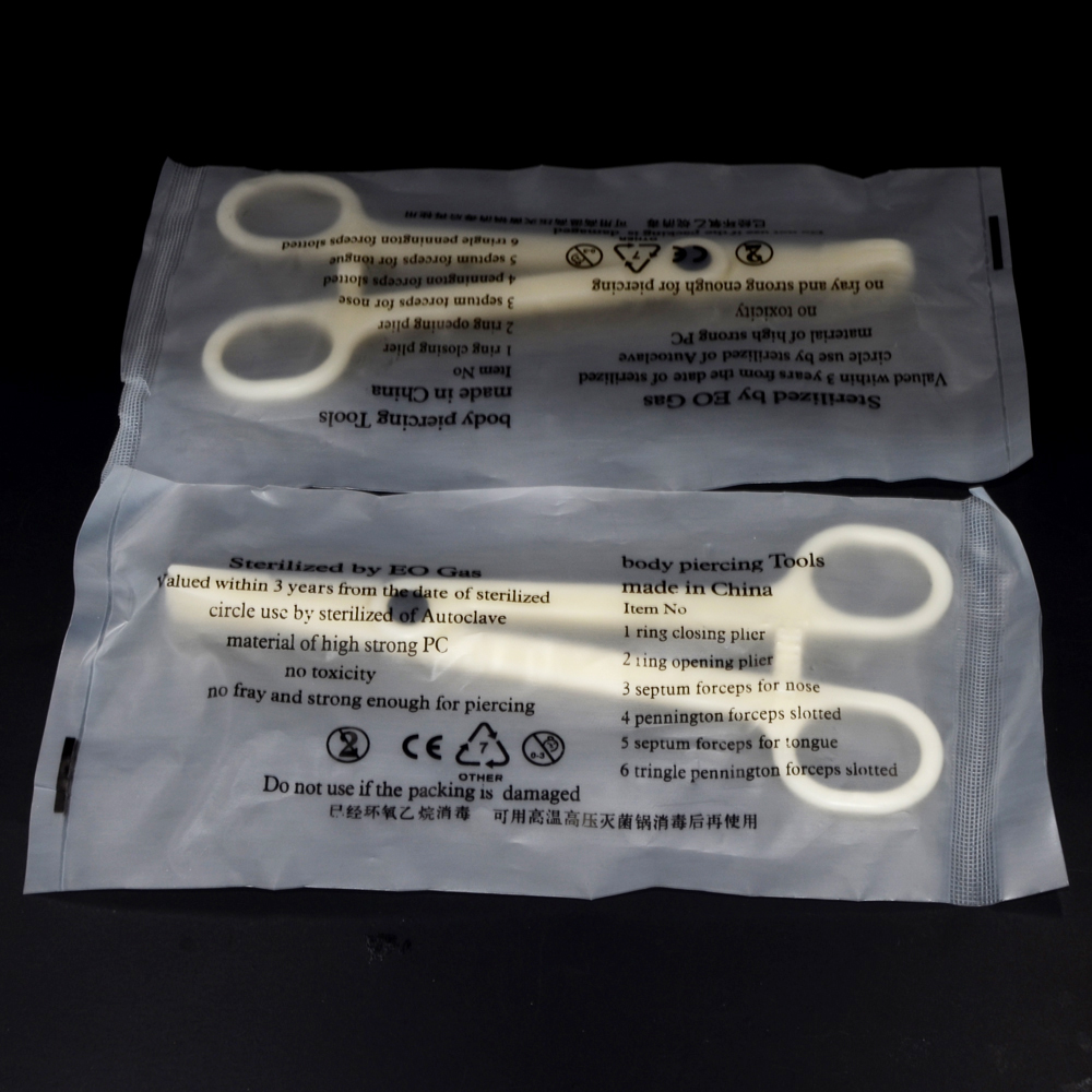 1PC Acrylic Body Piercing Ster - Body Jewelry Ear Plugs recensione e prezzo