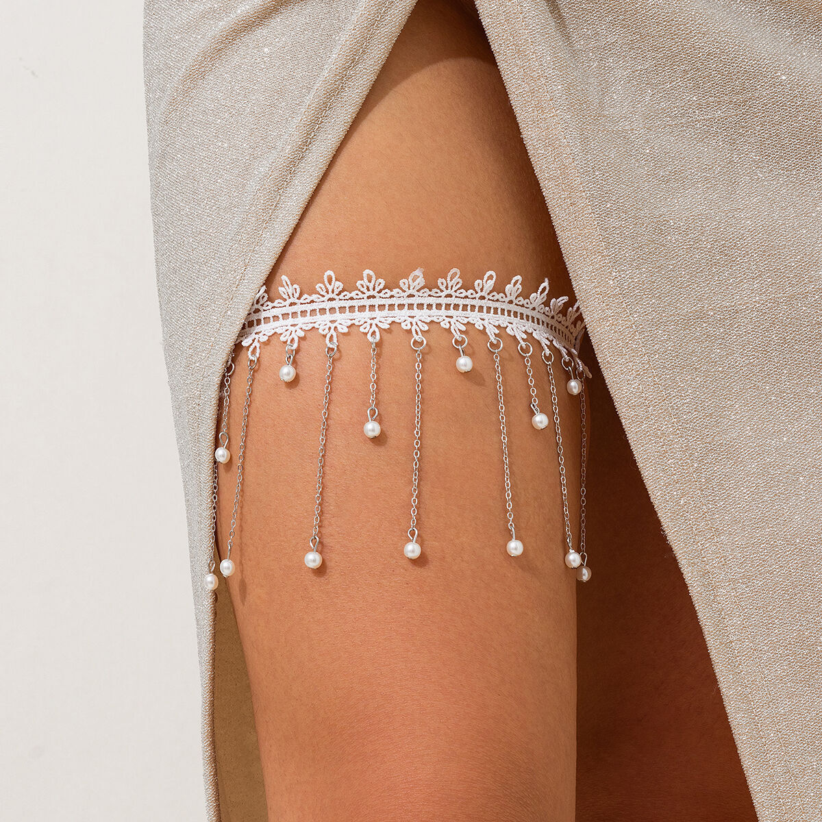 KunJoe Sexy Elegant White Lace - Body Jewelry Thigh Chain recensione e prezzo